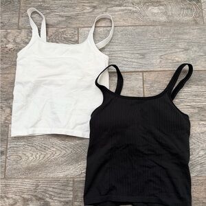 Ebb to Street Scoop Neck Tank Set of Two